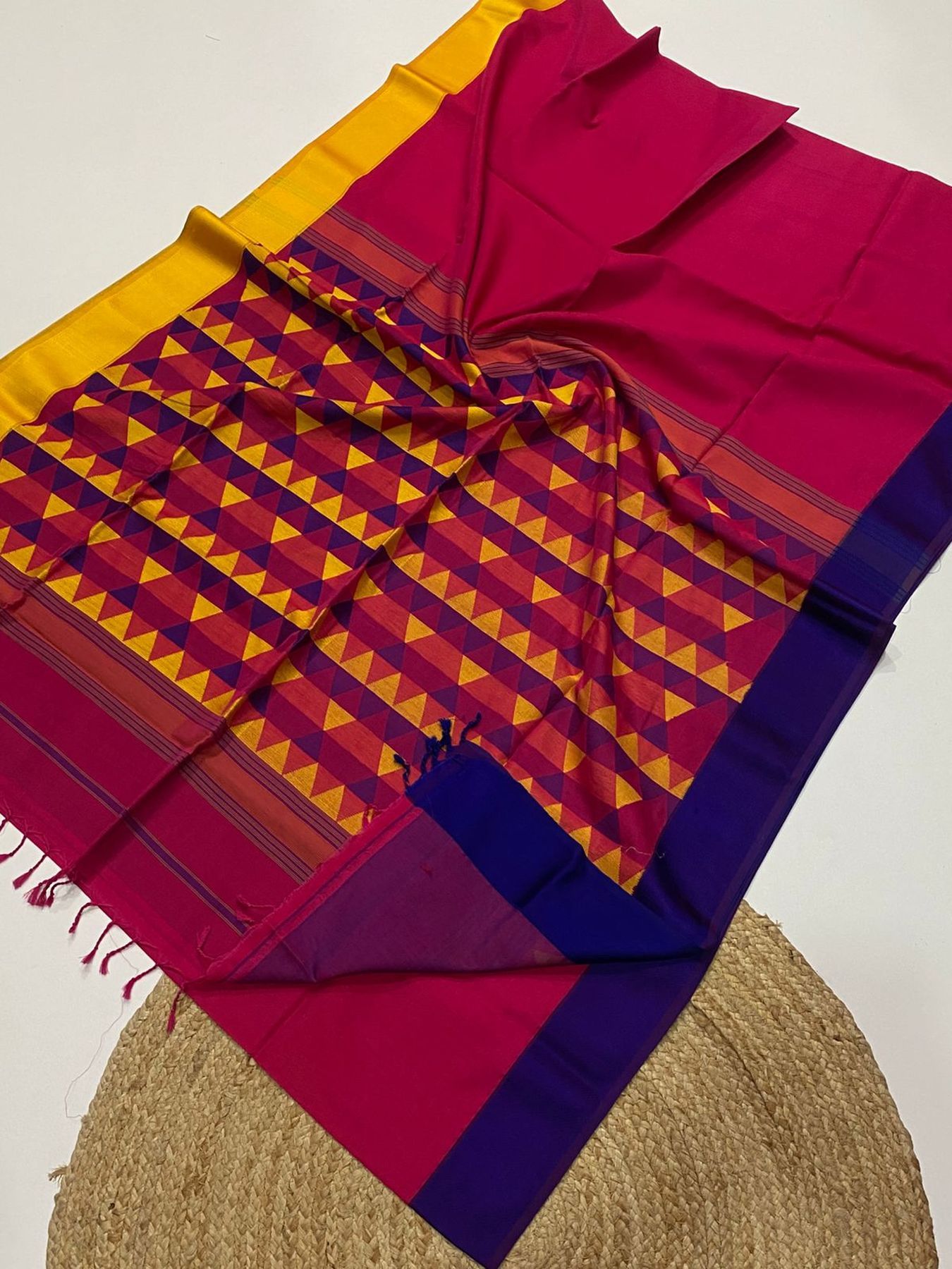Maheshwari Silk Handloom Saree | Sutra