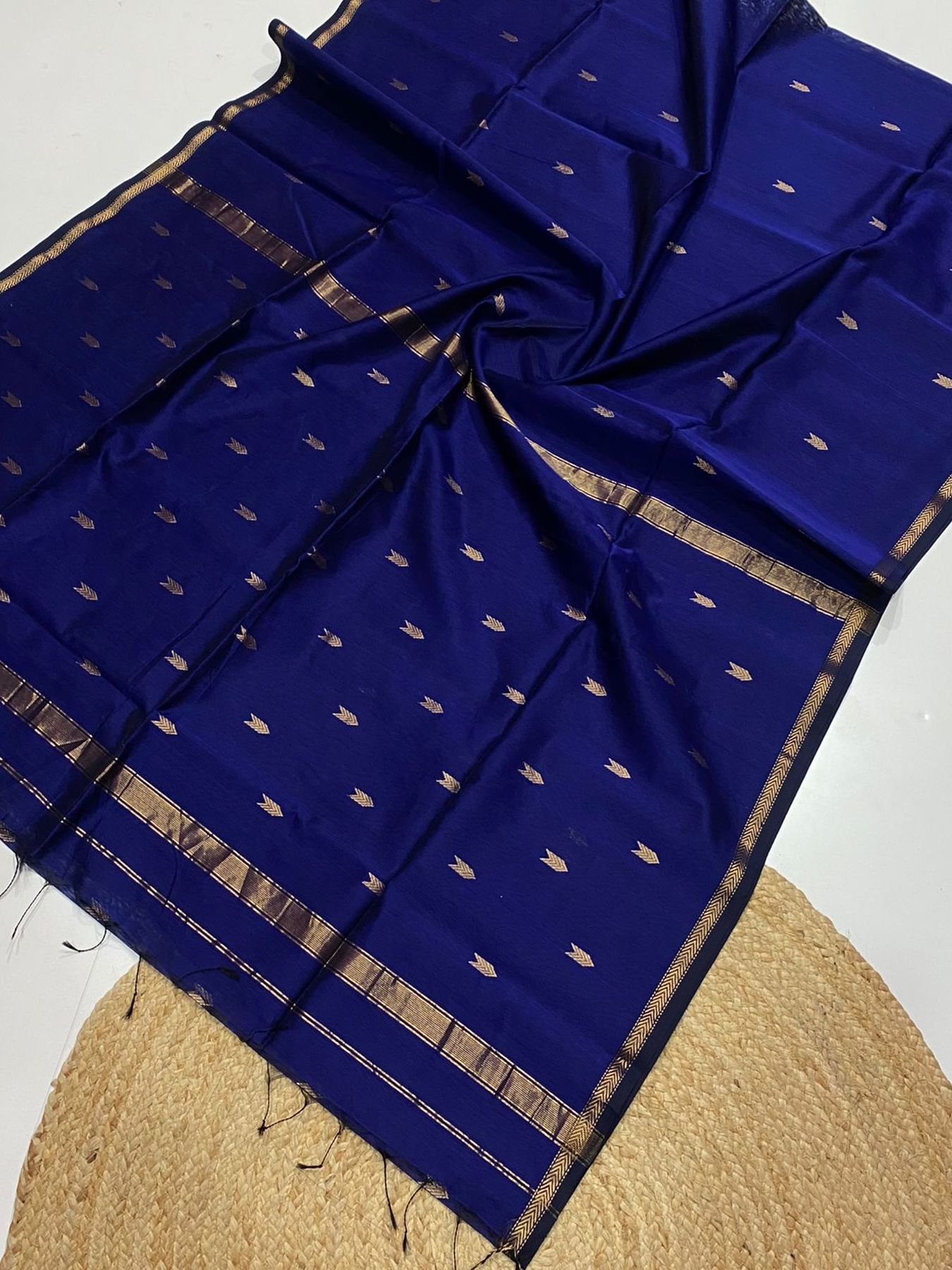 Pure Handloom Maheshwari Silk Saree  | Taara