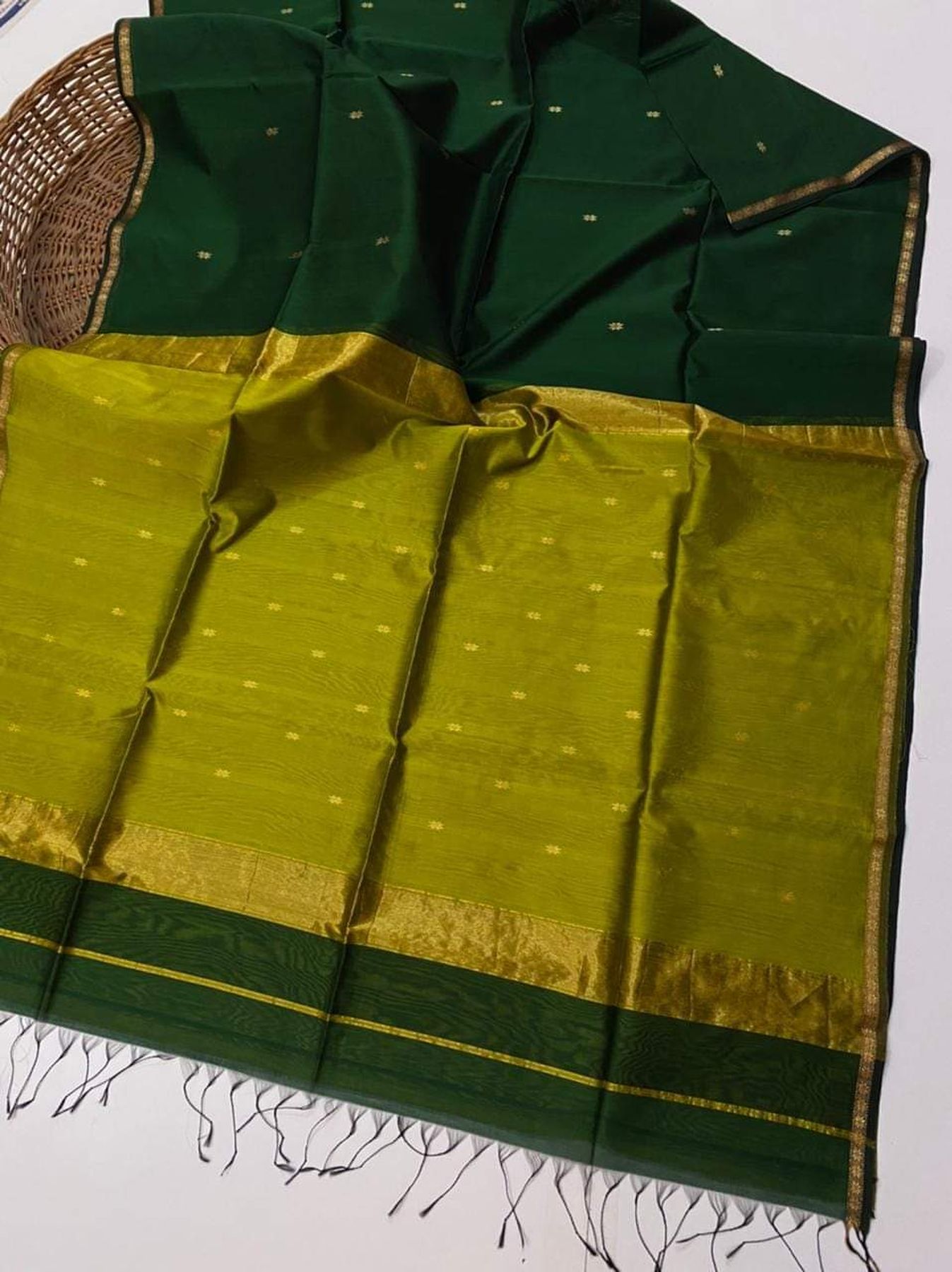 Pure Handloom Maheshwari Silk Saree  | Taara