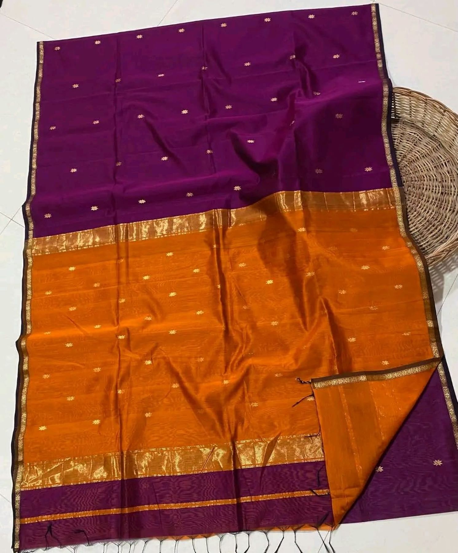 Pure Handloom Maheshwari Silk Saree  | Taara