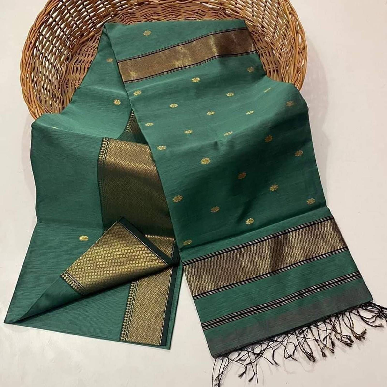 Maheshwari Silk Handloom Bhuta Saree
